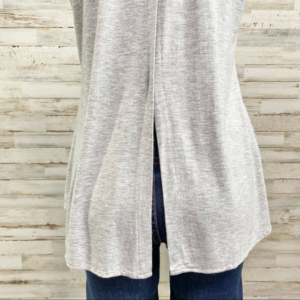 Anthro Drew Striped Top Womens Size S Blue Gray Crinkle Front Knit Back - Picture 10 of 15